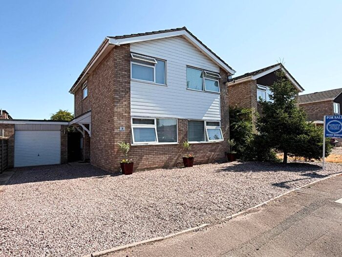 4 Bedroom Detached House For Sale In Willow Way, Hauxton, Cambridge, CB22
