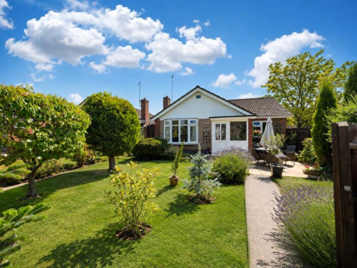 3 Bedroom Detached Bungalow For Sale In Brockwood Close, Duston, Northampton, NN5
