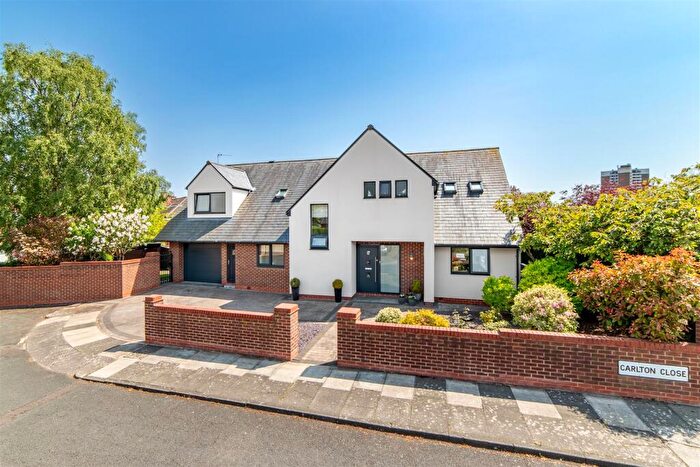 4 Bedroom Detached House For Sale In Carlton Close, Gosforth, NE3