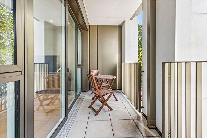 1 Bedroom Flat For Sale In Shirland Road, London, W9