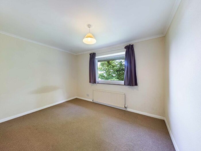 2 Bedroom Apartment To Rent In The Park, Cheltenham, Gloucestershire, GL50
