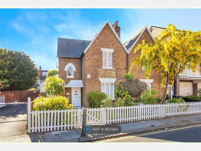 2 Bedroom Semi-Detached House To Rent In Gothic Cottages, London, NW11