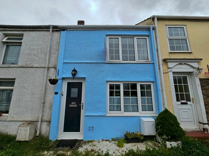 2 Bedroom Terraced House To Rent In Hendy Road - Mill Street, Swansea, SA4