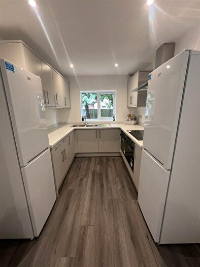 6 Bedroom Terraced House To Rent In Manners Road, Southsea, PO4