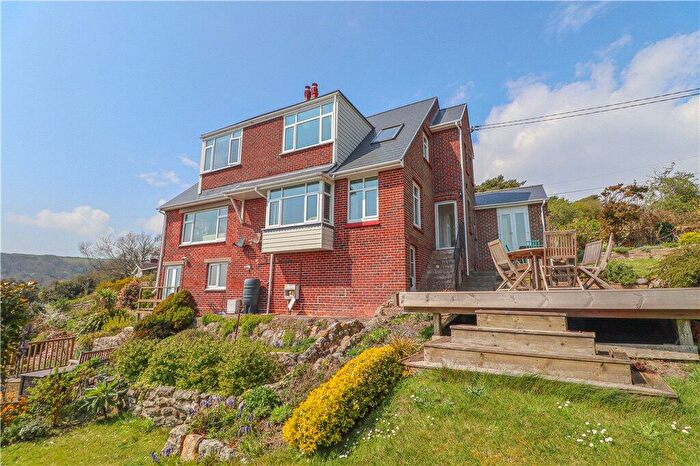 4 Bedroom Semi-Detached House To Rent In The Highway, Luccombe, PO37