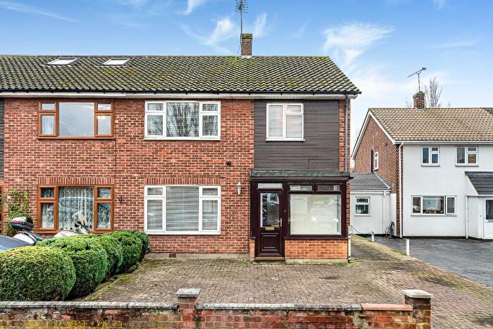 3 Bedroom Semi Detached House For Sale In Low Hall Close, London, E4