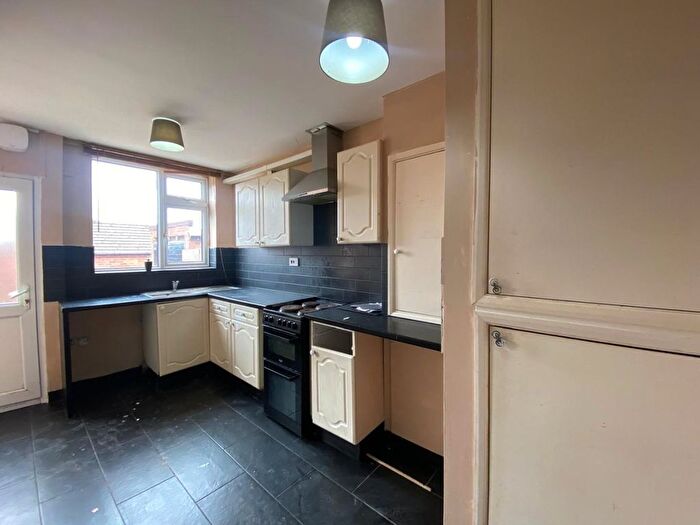 1 Bedroom Flat To Rent In Shortlands, Coventry, CV7