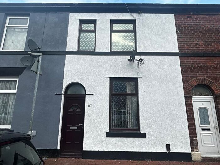 3 Bedroom House To Rent In Spring Street, Bury, BL9