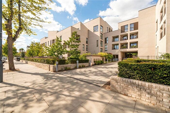 1 Bedroom Flat For Sale In The Avenue, Queen's Park, NW6