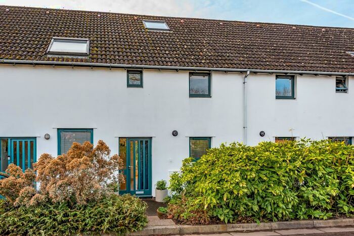 2 Bedroom Terraced House To Rent In Sutton Courtenay, Oxfordshire, OX14