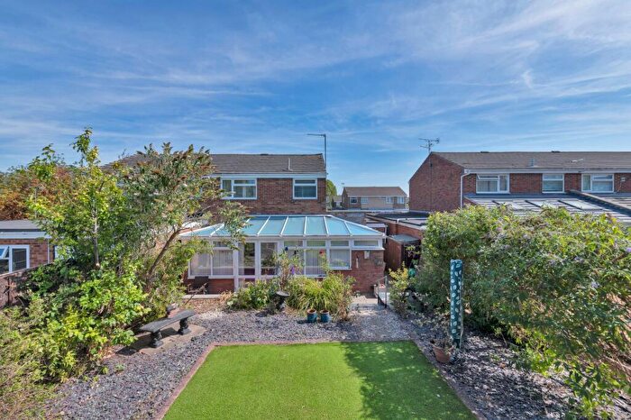 3 Bedroom Semi-Detached House For Sale In Beechwood Avenue, Melbourn, SG8