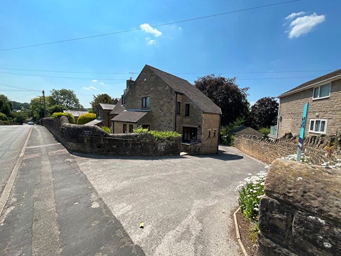 4 Bedroom Detached House For Sale In Church Street, Matlock, DE4