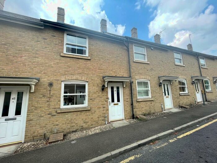 2 Bedroom Terraced House To Rent In Wickham Crescent, Braintree, CM7