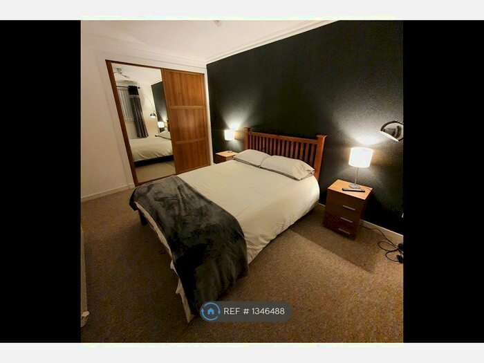 1 Bedroom Flat To Rent In Stockethill Crescent, Aberdeeen, AB16