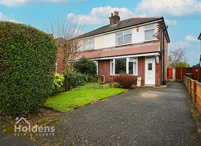 3 Bedroom Semi-Detached House To Rent In Wateringpool Lane, Lostock Hall, Preston, PR5