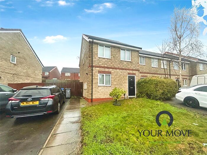 3 Bedroom End Of Terrace House To Rent In Leslie Road, Barnsley, S70