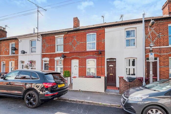 3 Bedroom Terraced House To Rent In Reading, Berkshire, RG1