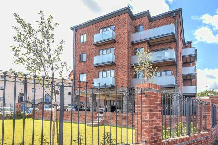 1 Bedroom Flat To Rent In Weldale Street, Reading, Berkshire, RG1