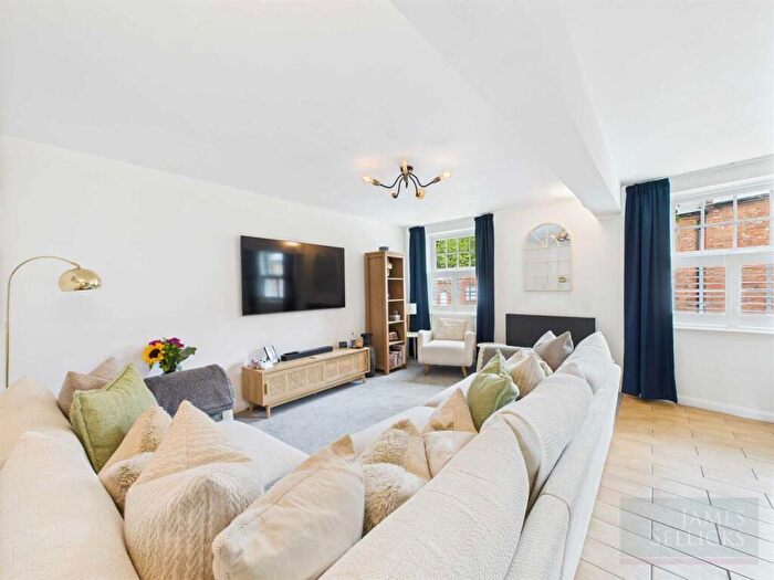 2 Bedroom Town House For Sale In Mowsley Road, Husbands Bosworth, Lutterworth, LE17