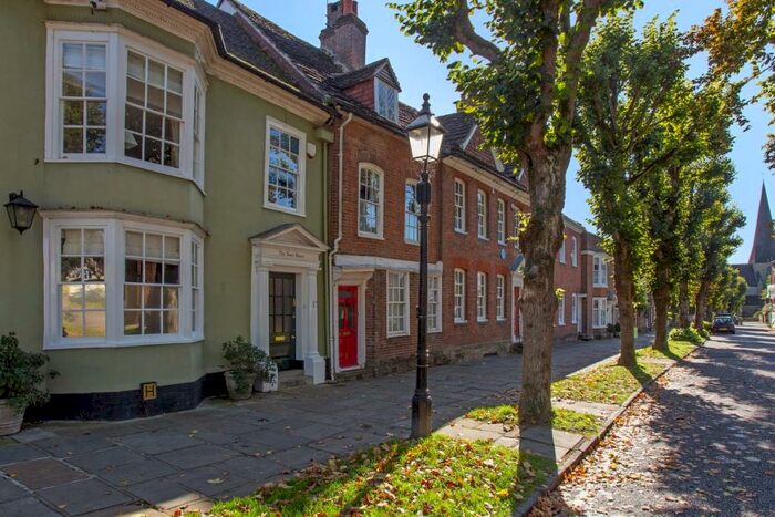 3 Bedroom Cottage To Rent In Causeway Horsham, RH12