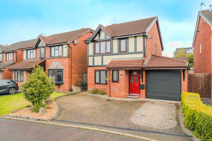 3 Bedroom Detached House For Sale In Abbey Fold, Burscough, L40