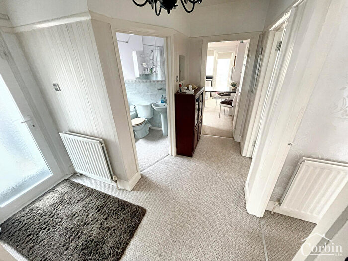 2 Bedroom Detached Bungalow For Sale In Daws Avenue, Bournemouth, BH11