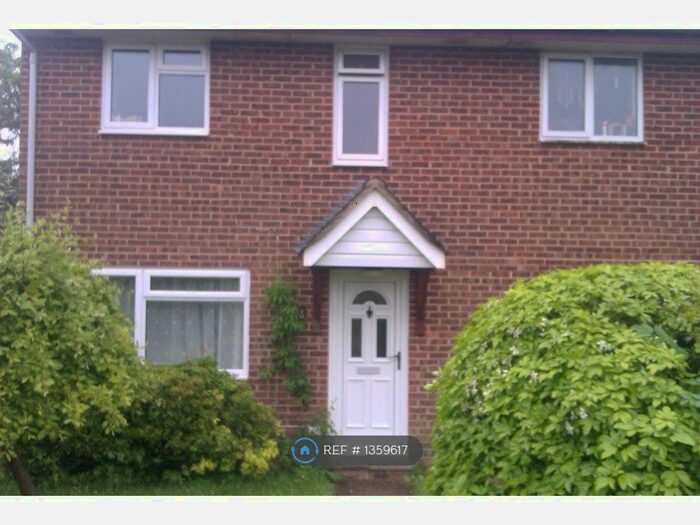 3 Bedroom End Of Terrace House To Rent In Winchester, Winchester, SO22