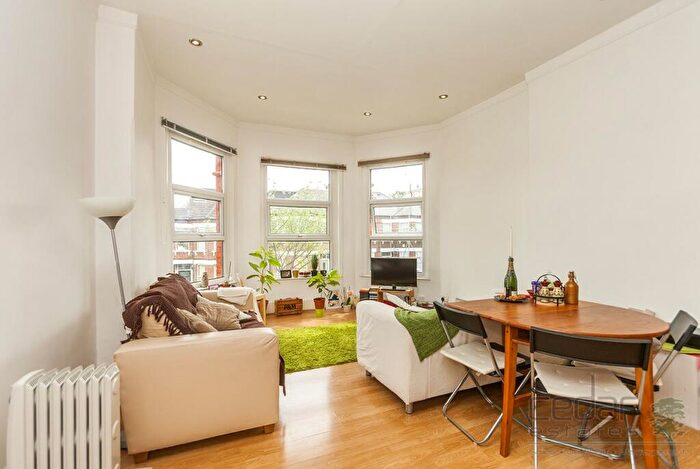 2 Bedroom Flat To Rent In Fordwych Road, West Hampstead, NW2