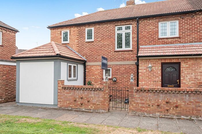 4 Bedroom Semi-Detached House For Sale In Batavia Road, Sunbury-On-Thames, TW16