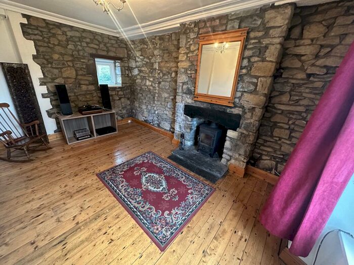 3 Bedroom Terraced House To Rent In Coychurch Road, Bridgend, CF31