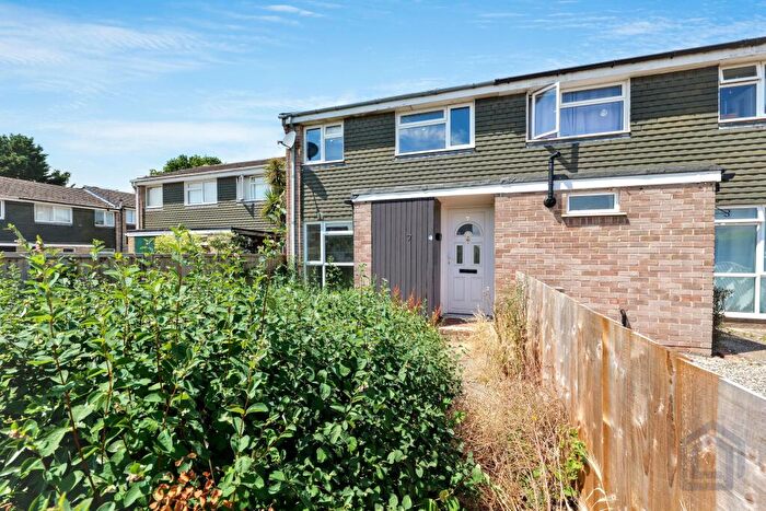 3 Bedroom Terraced House For Sale In Wordsworth Road, Thatcham, Berkshire, , Berkshire, RG18