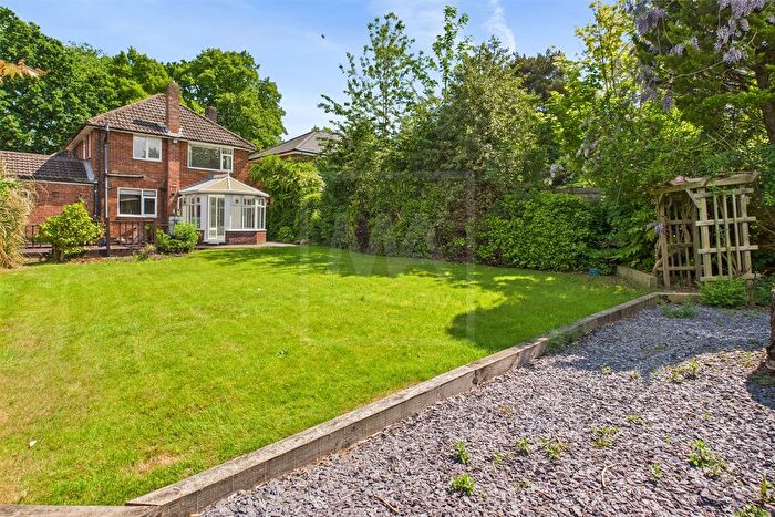 3 Bedroom Detached House To Rent In All Saints Drive, Thelwall, Warrington, Cheshire, WA4