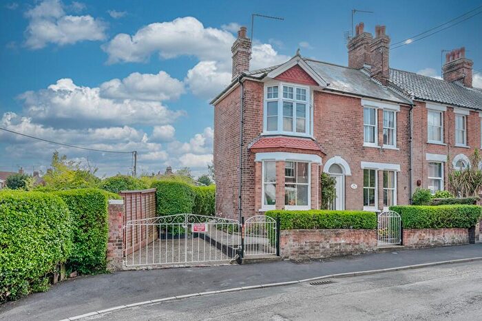 3 Bedroom End Of Terrace House For Sale In Fredericks Road, Beccles, NR34