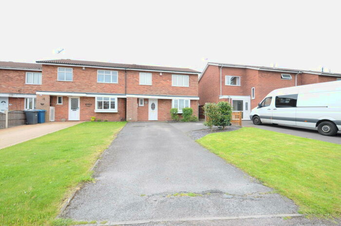 3 Bedroom Town House To Rent In Wilfrid Grove, West Bridgford, NG2