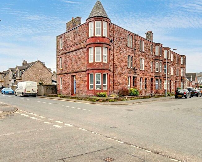 2 Bedroom Flat For Sale In Round Riding Road, Dumbarton, G82