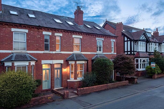 4 Bedroom Terraced House For Sale In Priory Road, Kenilworth, CV8