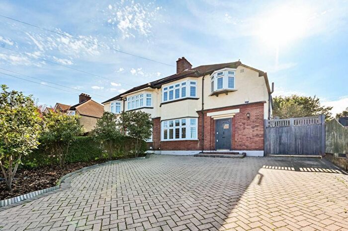 3 Bedroom Property To Rent In Kingshurst Road, Lee, London, SE12