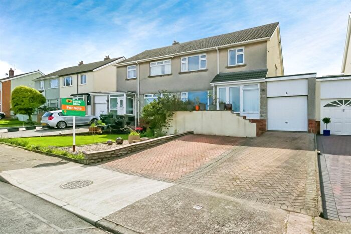 3 Bedroom Semi-Detached House For Sale In Ty Pica Drive, Wenvoe, Cardiff, CF5