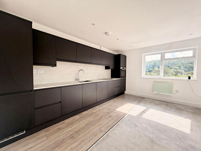 2 Bedroom Maisonette To Rent In Godstone Road, Kenley, CR8