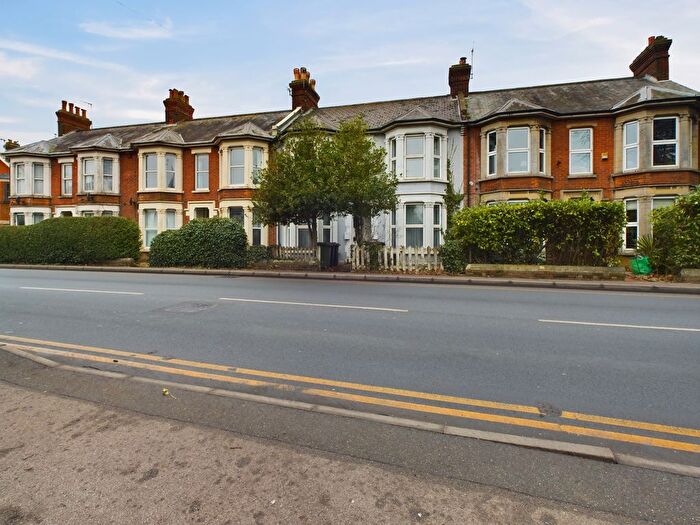 3 Bedroom Flat To Rent In Canterbury Road, Town Centre, Ashford, TN24
