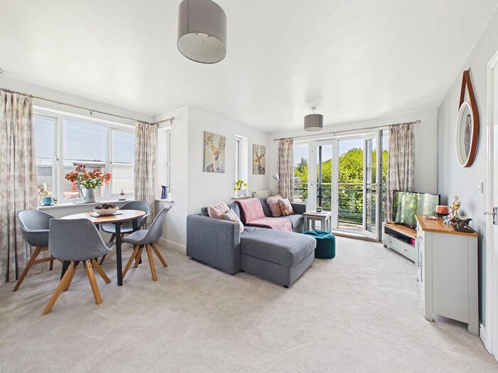 2 Bedroom Flat For Sale In Turnock Gardens, West Wick, Weston-Super-Mare, BS24
