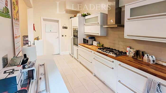 1 Bedroom House To Rent In Glencoe Road, S2