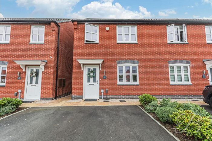 3 Bedroom Semi Detached House For Sale In Webster Close, Linby, Nottingham, NG15