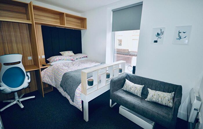 1 Bedroom Flat To Rent In Gainsborough Road, Liverpool, L15