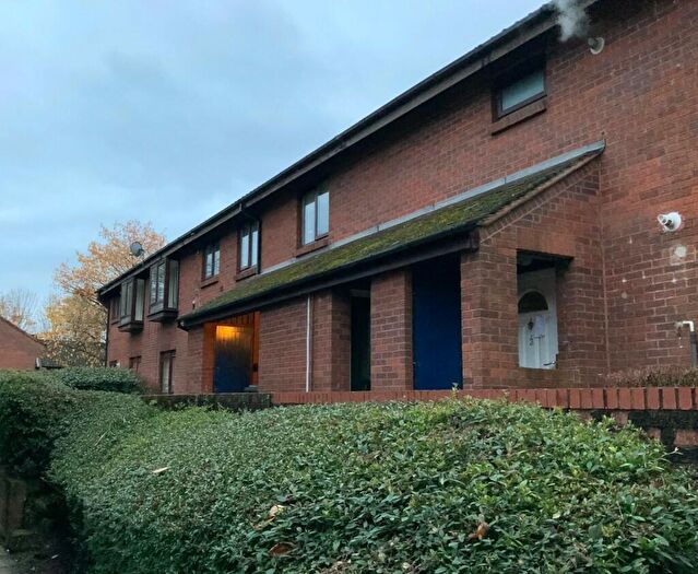2 Bedroom Flat To Rent In Over 's - Farndale Walk, Macclesfield, Cheshire, SK11
