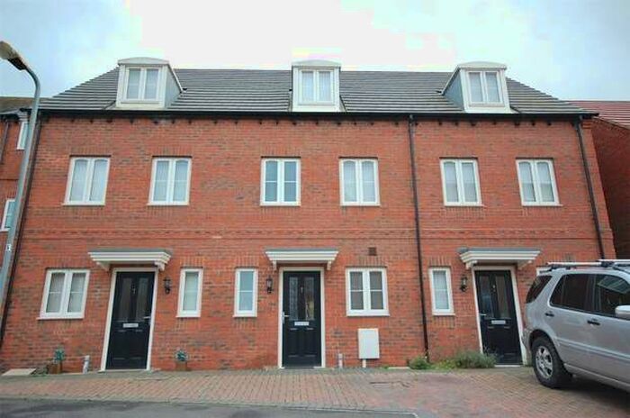 3 Bedroom Terraced House To Rent In Ivy Grange, Bilton, Rugby, Warwickshire, CV22