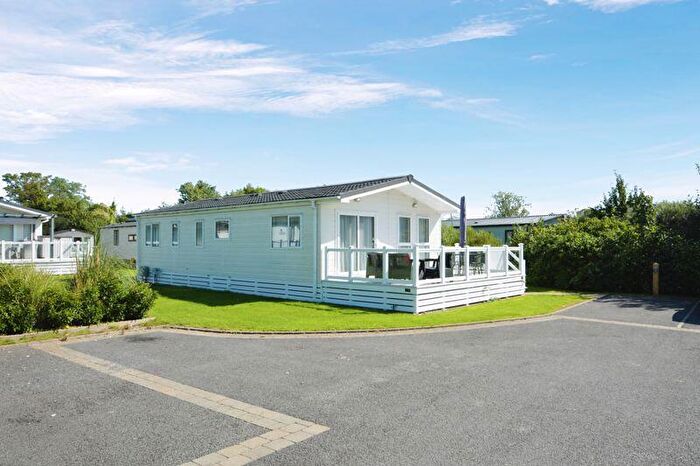 2 Bedroom Detached House For Sale In Spring Meadow, Cotswold Hoburne, Cotswold Lakes, GL7