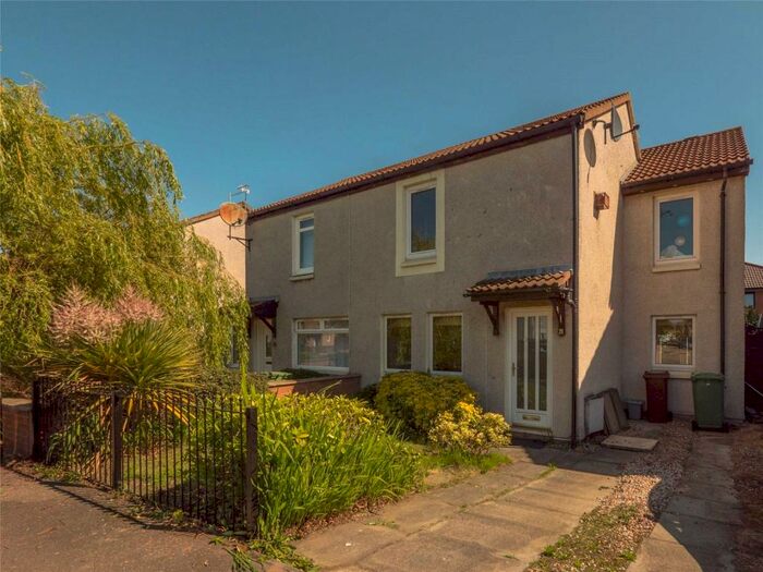 3 Bedroom Semi-Detached House To Rent In Stoneybank Gardens, Musselburgh, East Lothian, EH21