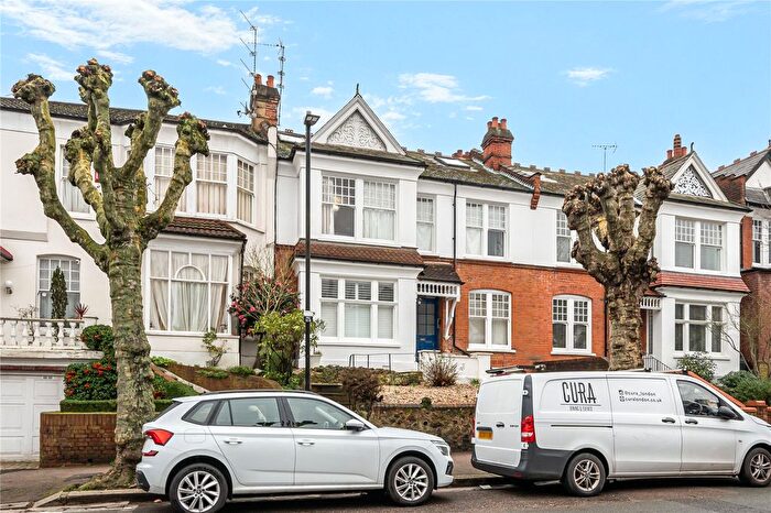 1 Bedroom Flat For Sale In Methuen Park, London, N10