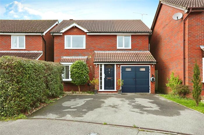 4 Bedroom Detached House For Sale In Thetford Gardens, Chandler's Ford, Eastleigh, Hampshire, SO53